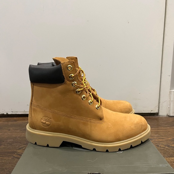 Tan Timberland Boots, Size 10 - Picture 5 of 8